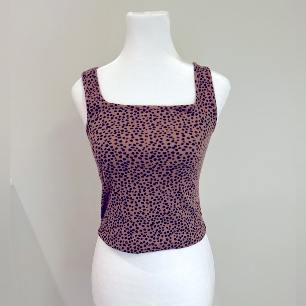 Old Navy Women’s Fitted Square Neck Ultra Cropped Rib Knit Tank- NWT